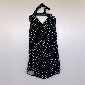 Vintage-style pinup maternity bathing suit